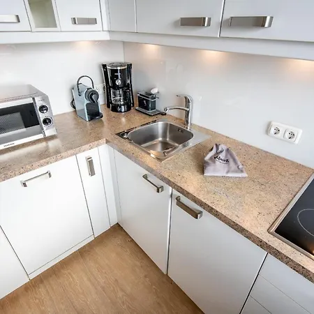 Apartment Haus Kaeptn Christiansen Strasse 17 Westerland